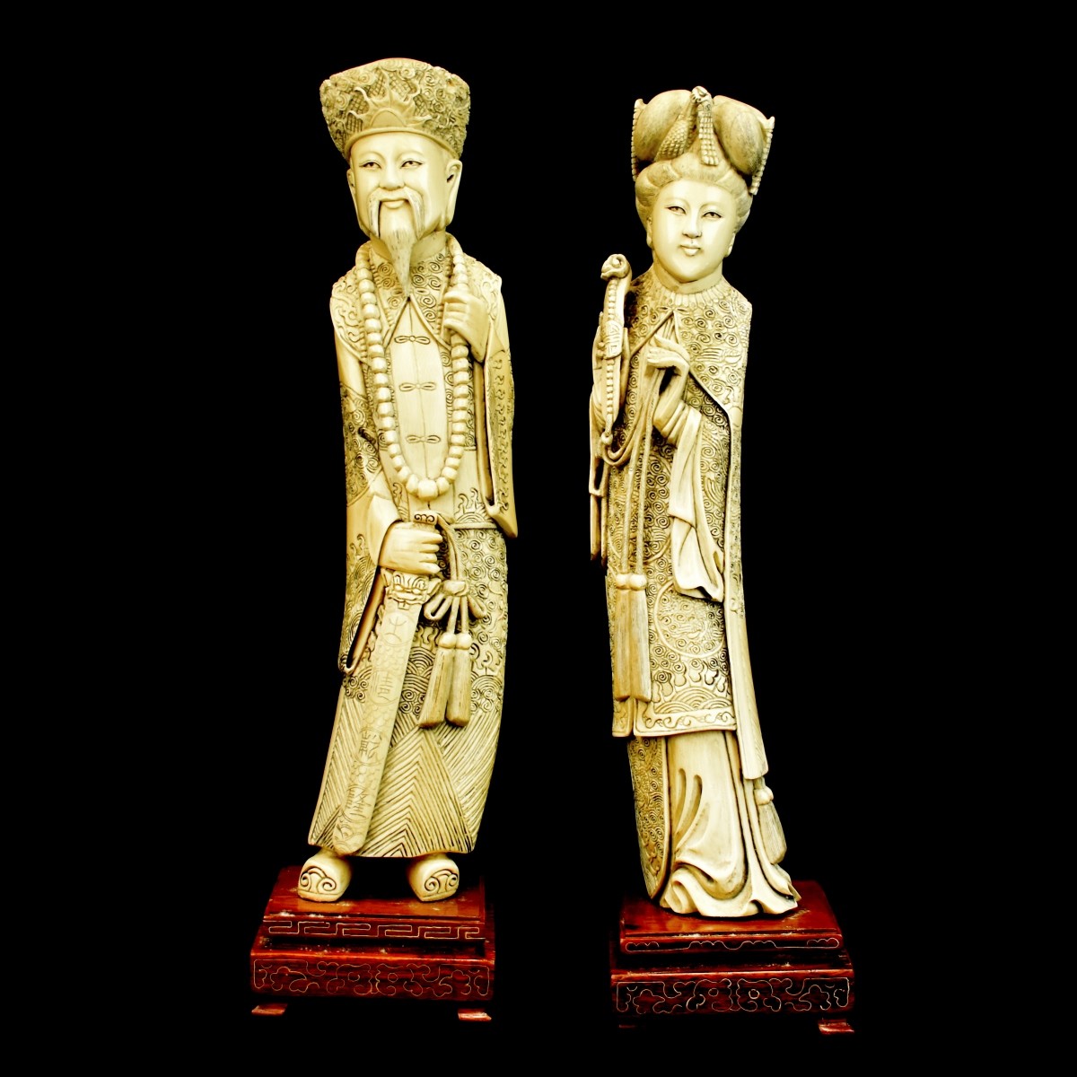 Pair of Chinese Figurines