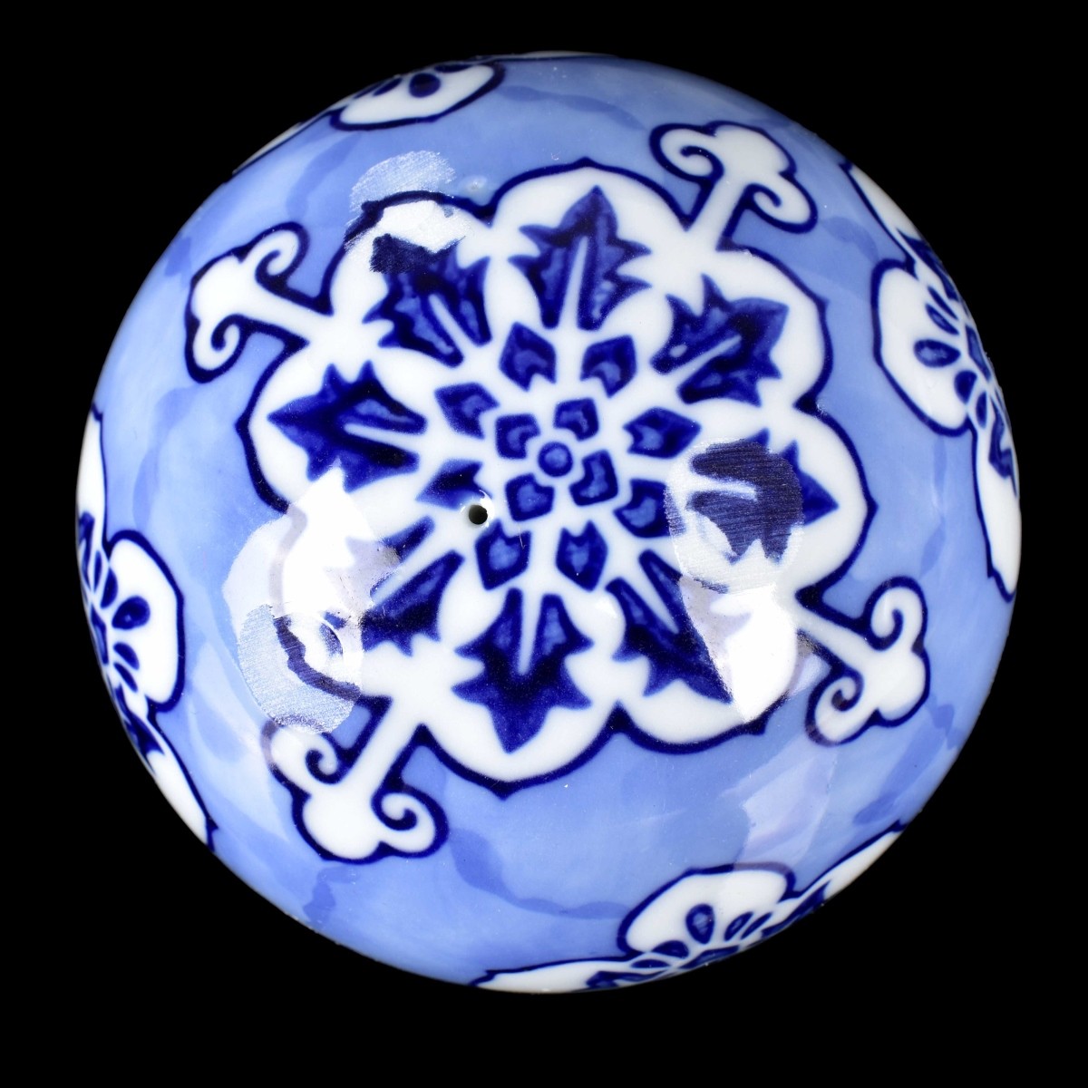 Ming Style Blue and White Porcelain Balls