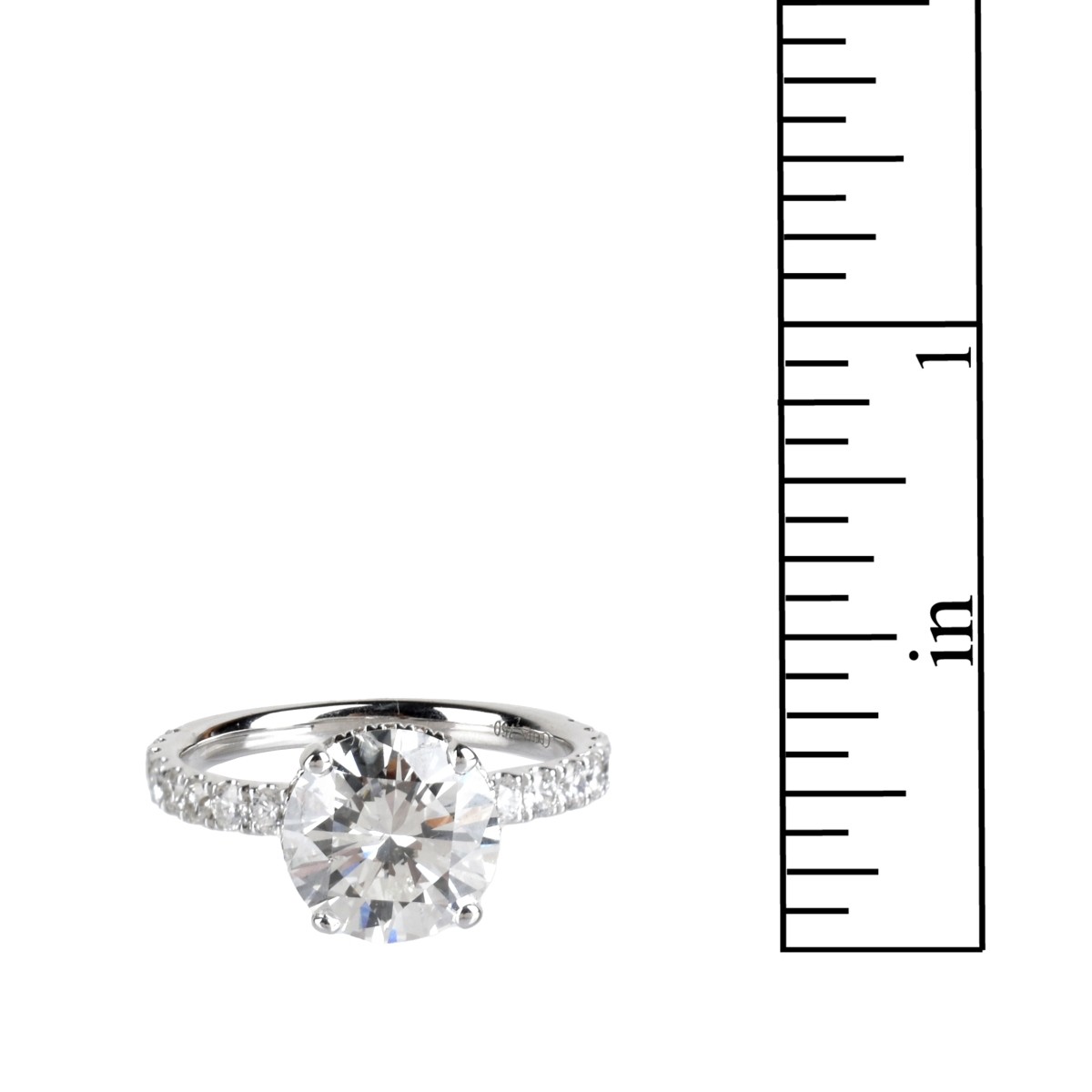 Diamond and 18K Ring