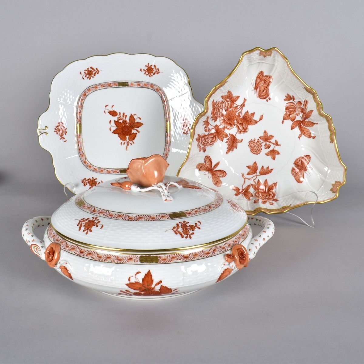 Herend Chinese Bouquet Dinner Service