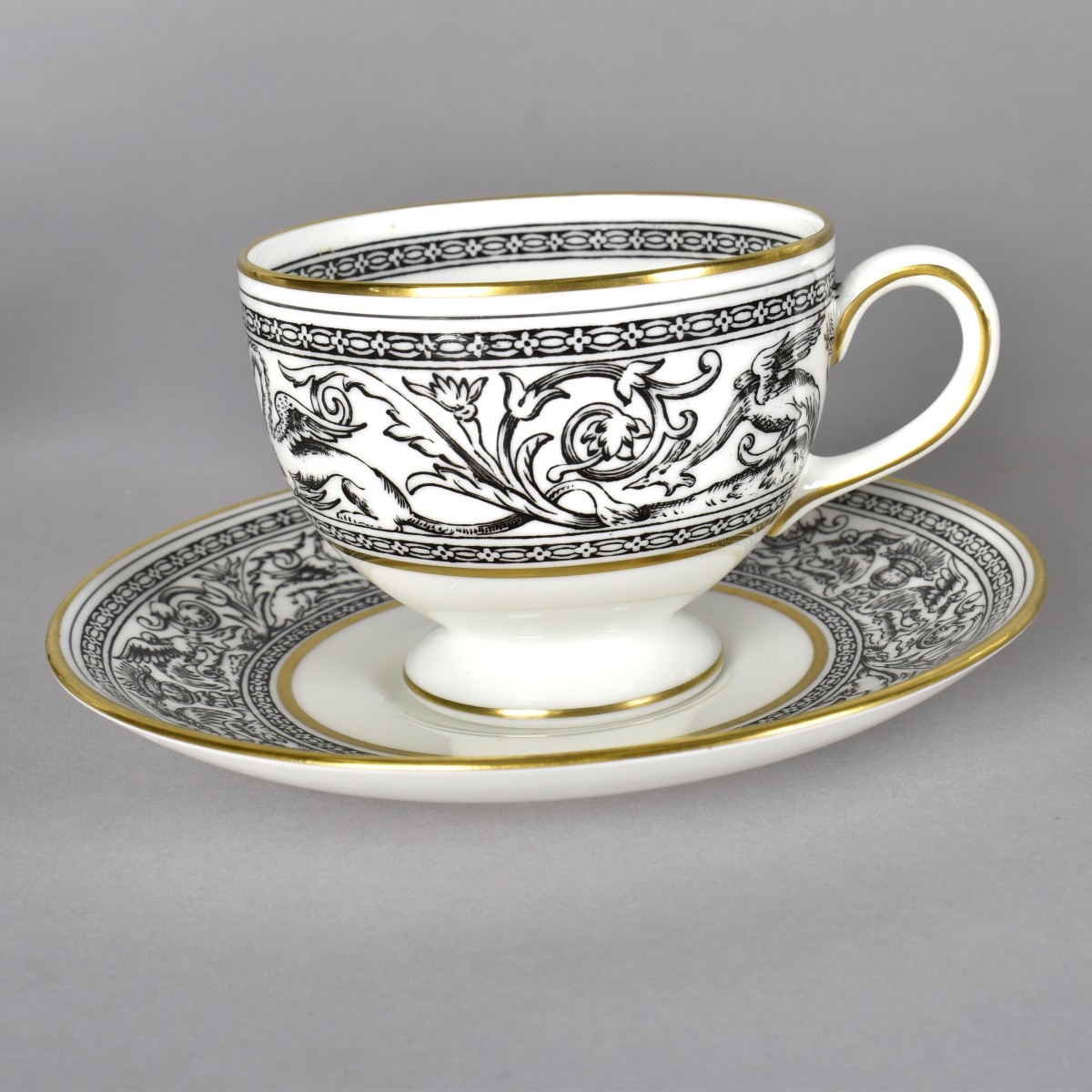 Wedgwood Florentine Dinner Service