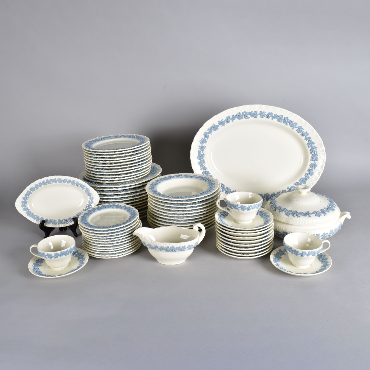 Wedgwood Queens Ware Porcelain Dinner Service