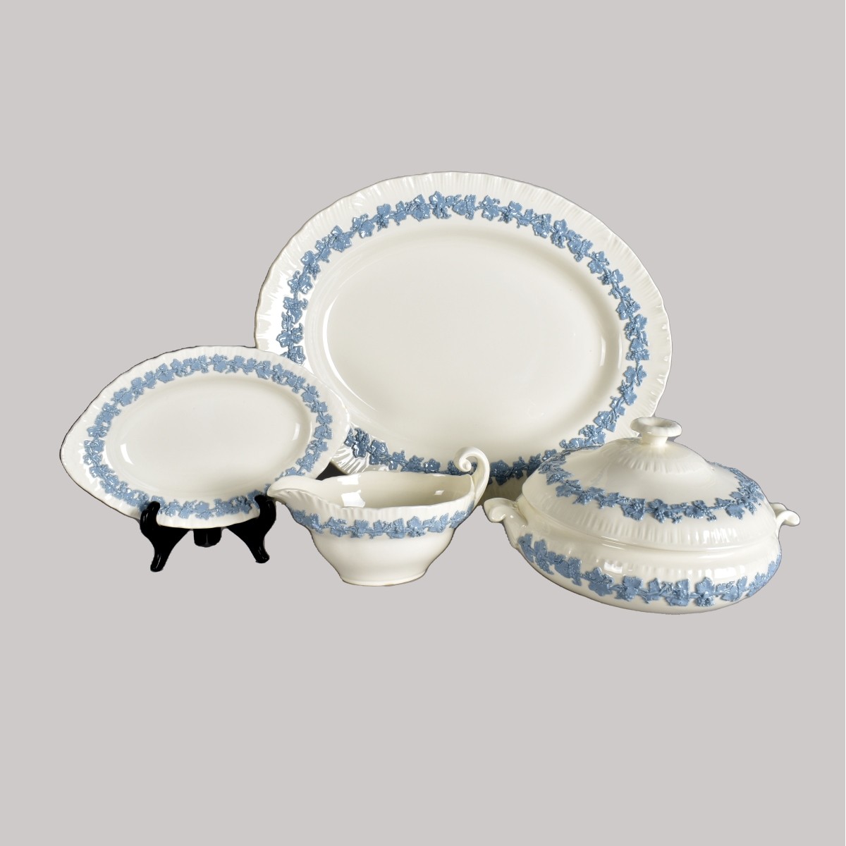 Wedgwood Queens Ware Porcelain Dinner Service