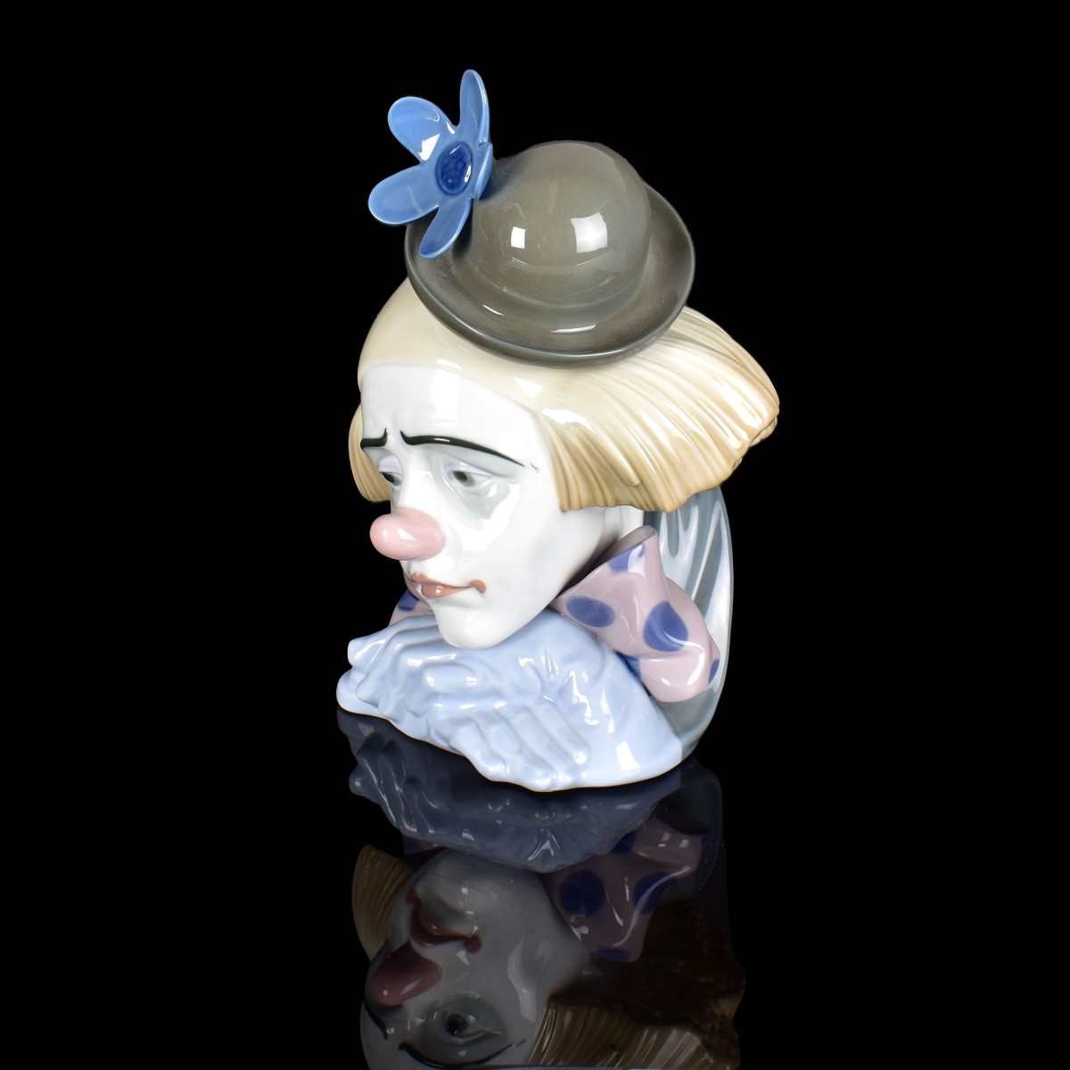 Lladro Porcelain Figurine