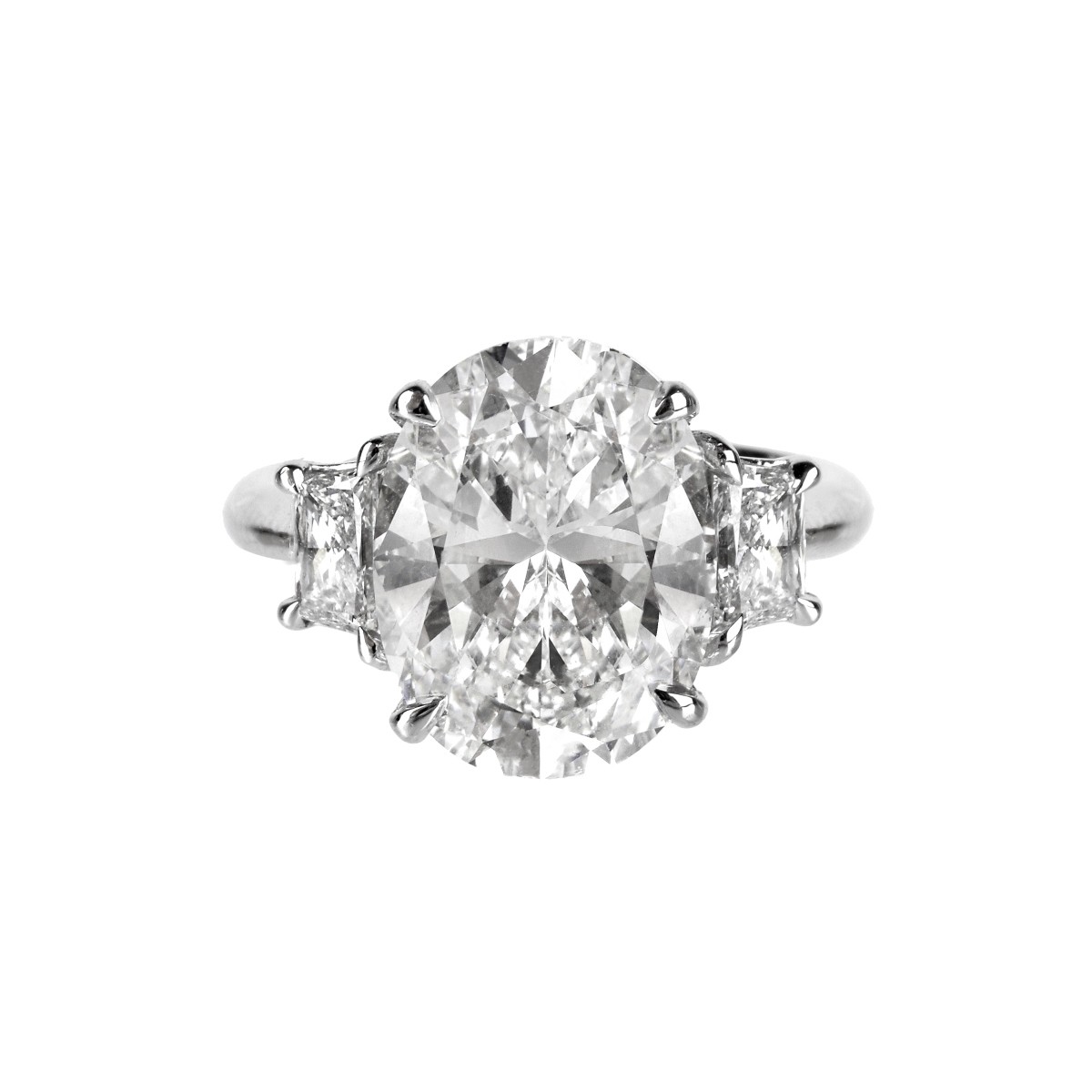 GIA 6.64ct Diamond and Platinum Ring