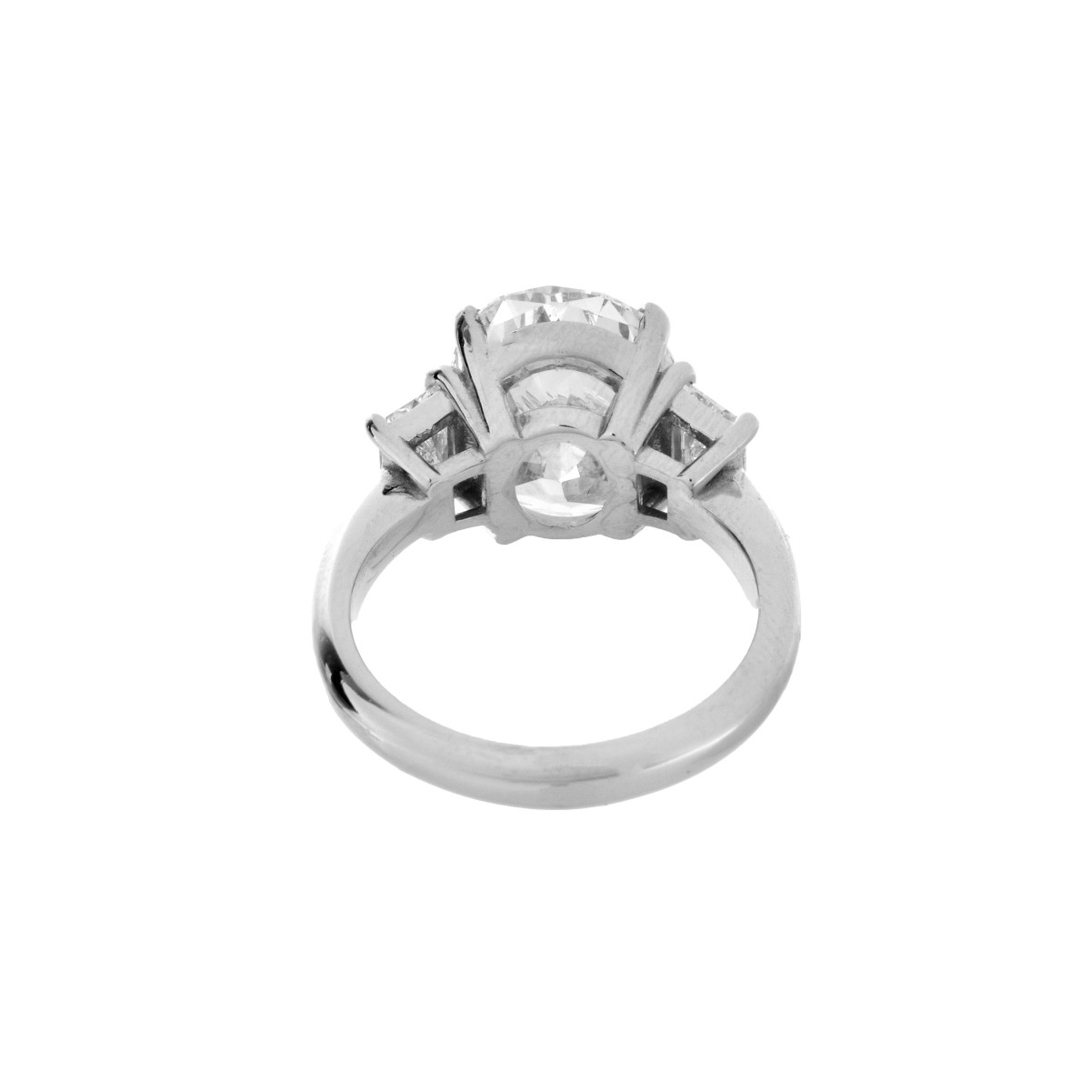 GIA 6.64ct Diamond and Platinum Ring