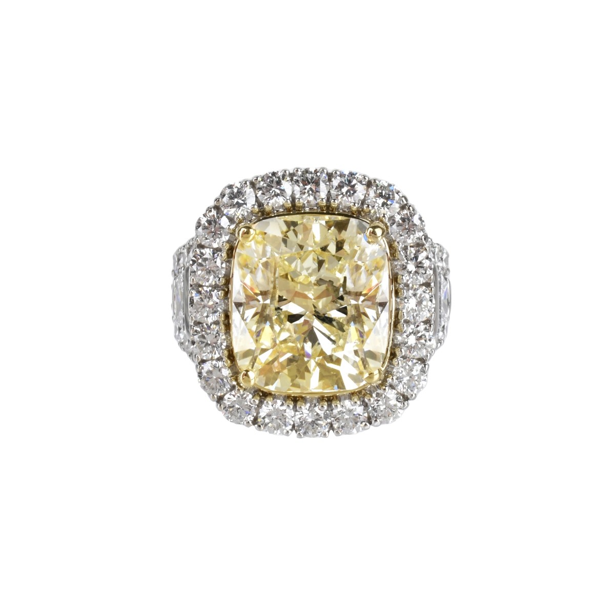 10.02ct Fancy Light Yellow Diamond Ring