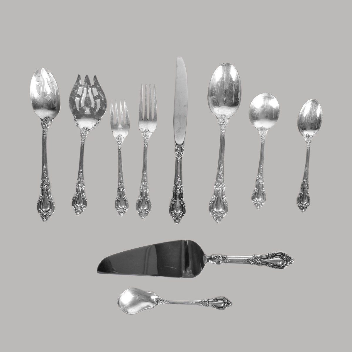 Lunt "Eloquence" Sterling Flatware