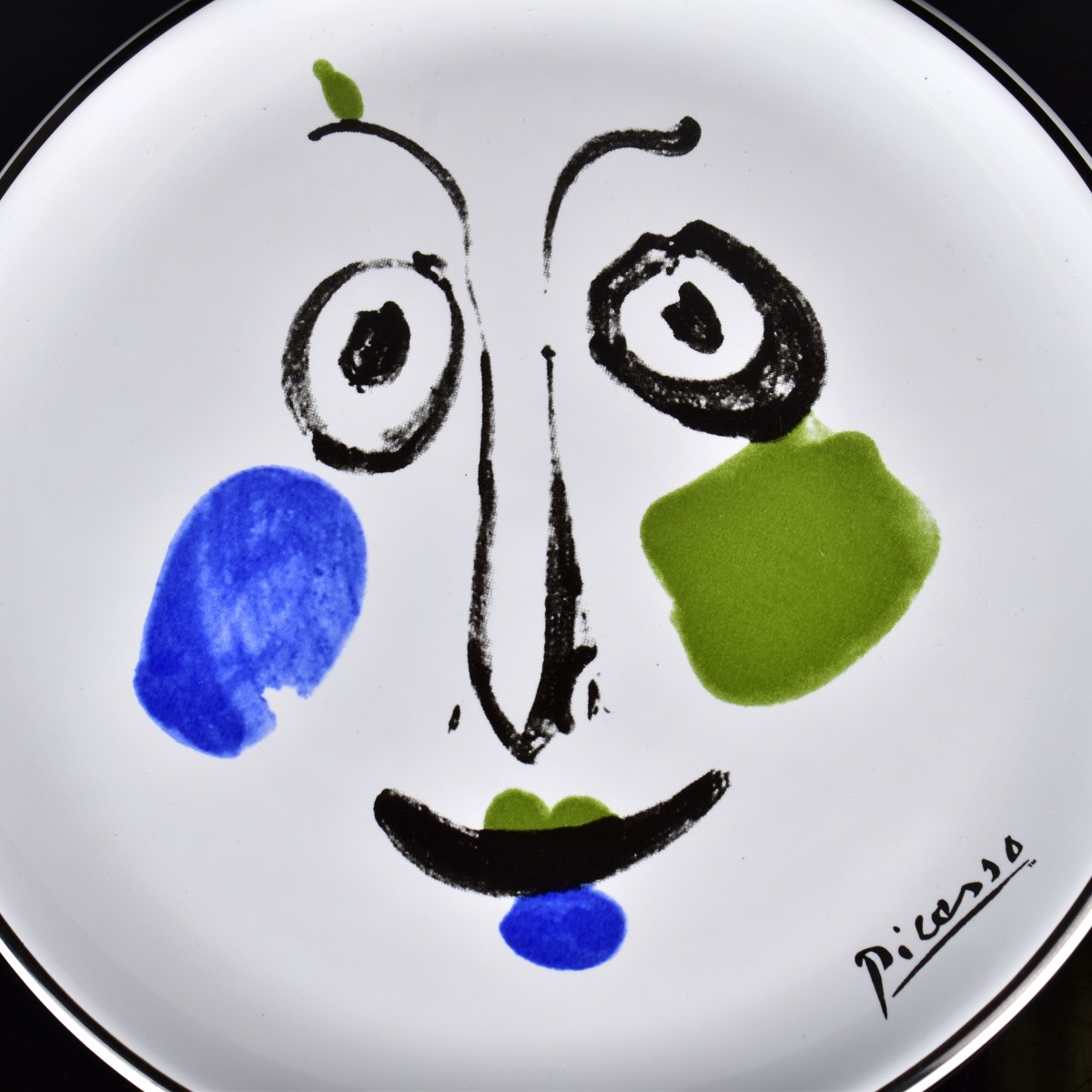 Two Picasso Living Plates