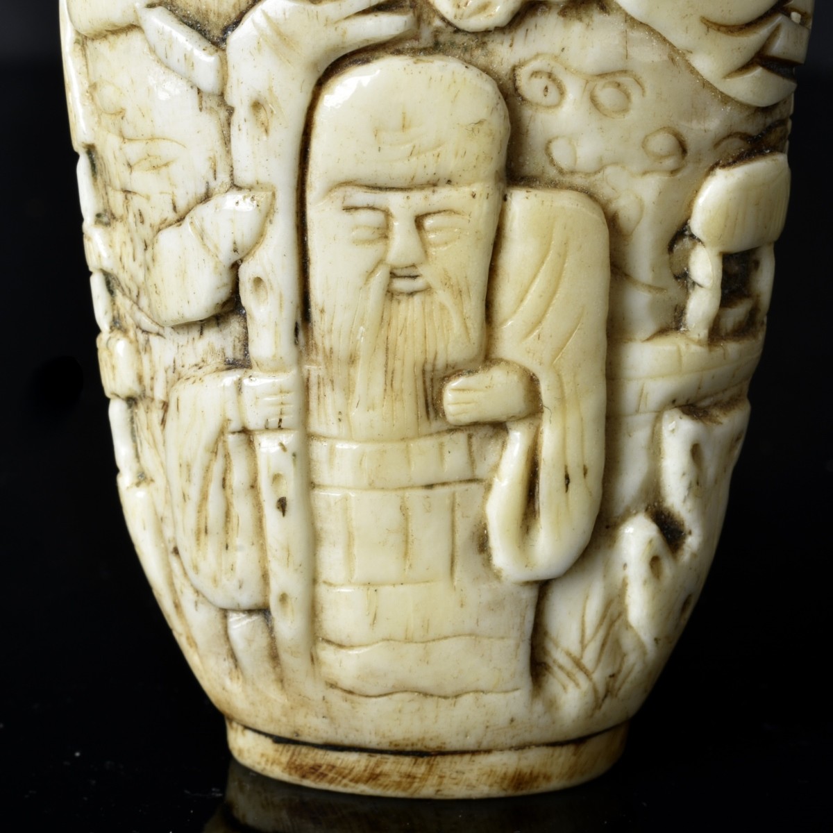 Chinese Carved Snuff Bottle