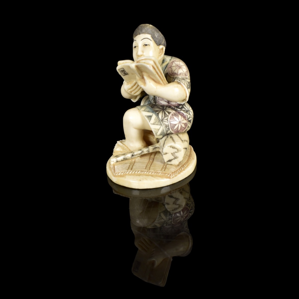 Antique Japanese Carved Figurine