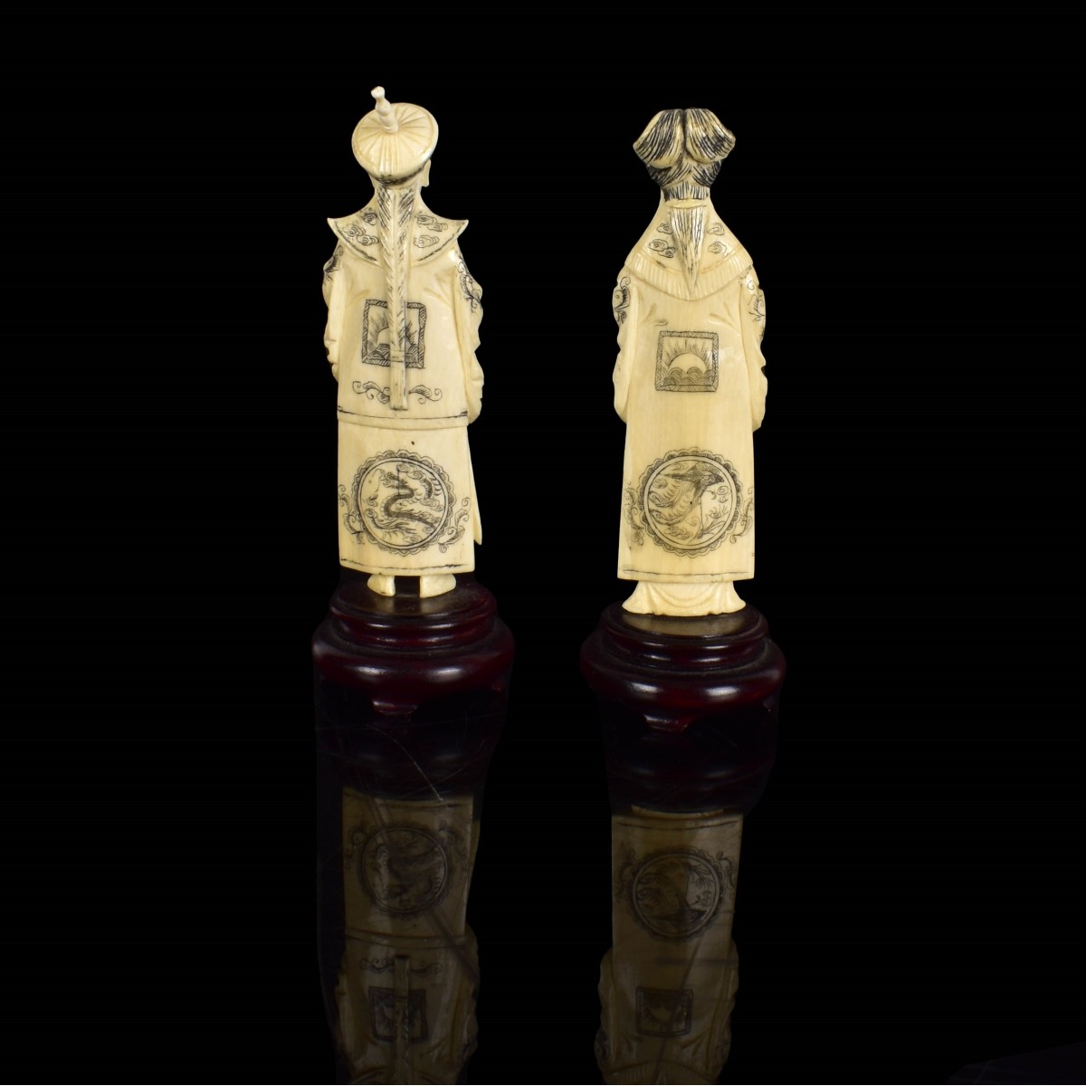 Pair of Chinese Figurines