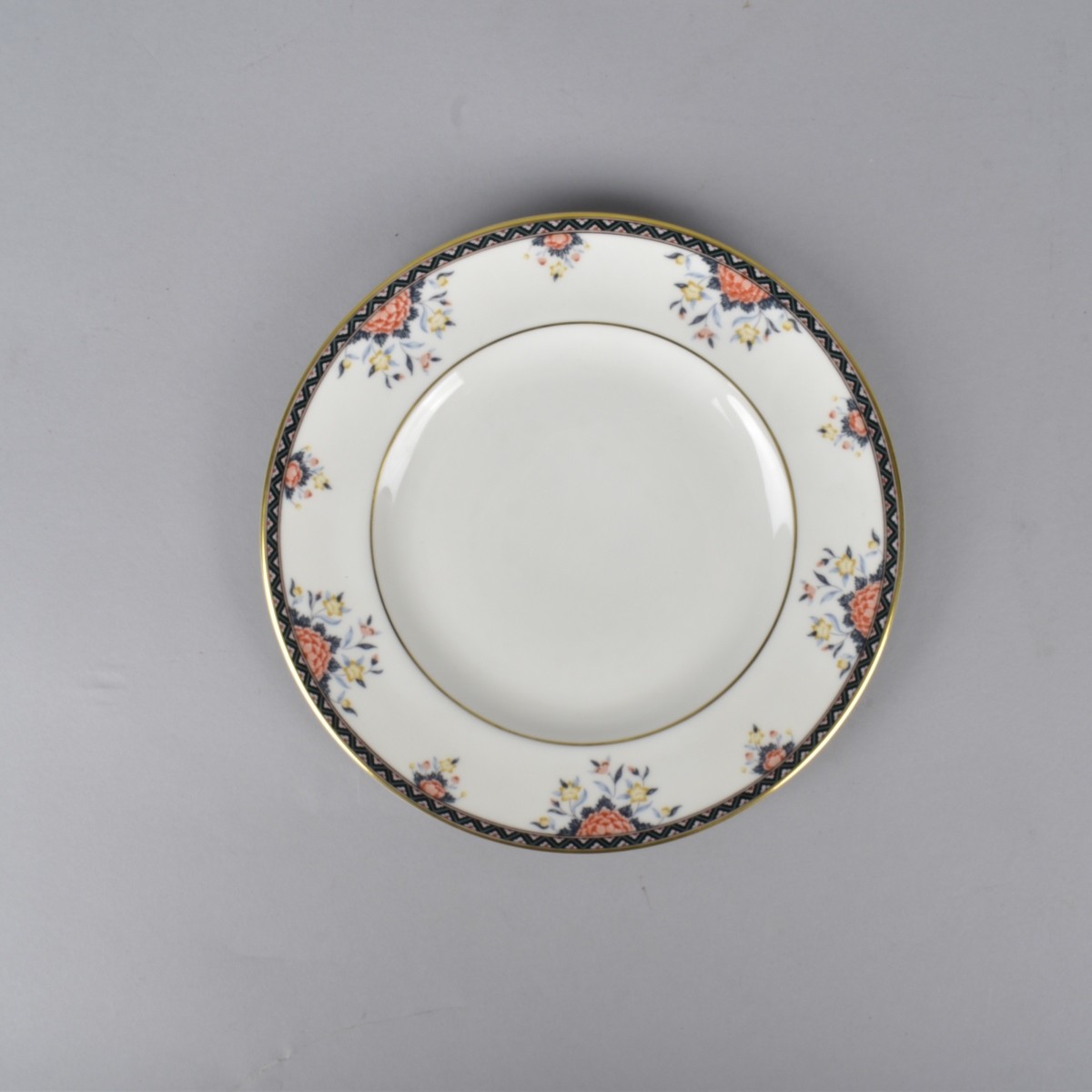 40 Pc.Wedgwood "Touraine" Dinner Service