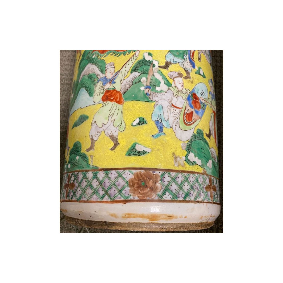 19/20C Enameled Chinese Umbrella Stand