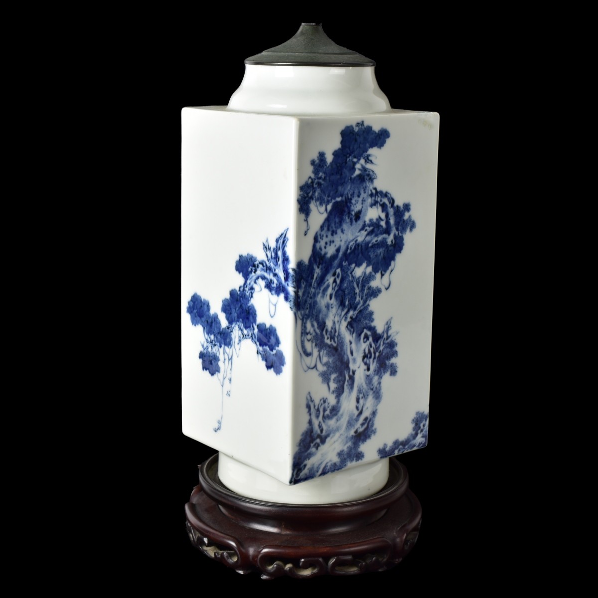 Large Chinese Porcelain Lamp