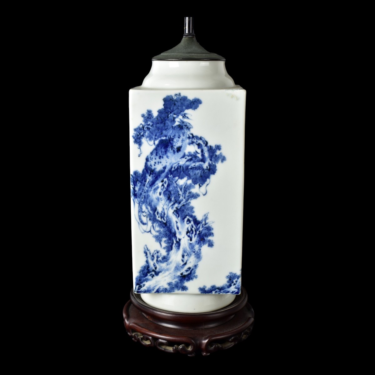 Large Chinese Porcelain Lamp