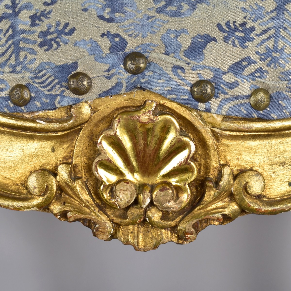 Italian Rococo Giltwood Tabouret