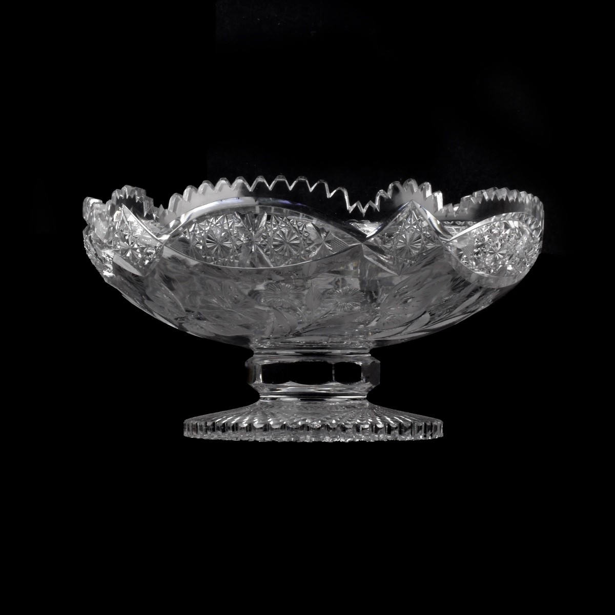 Pedestal Cut Crystal Center Bowl