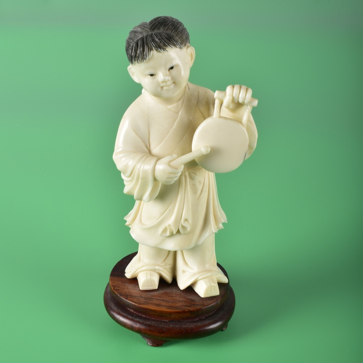 Antique Chinese Carved Figurine