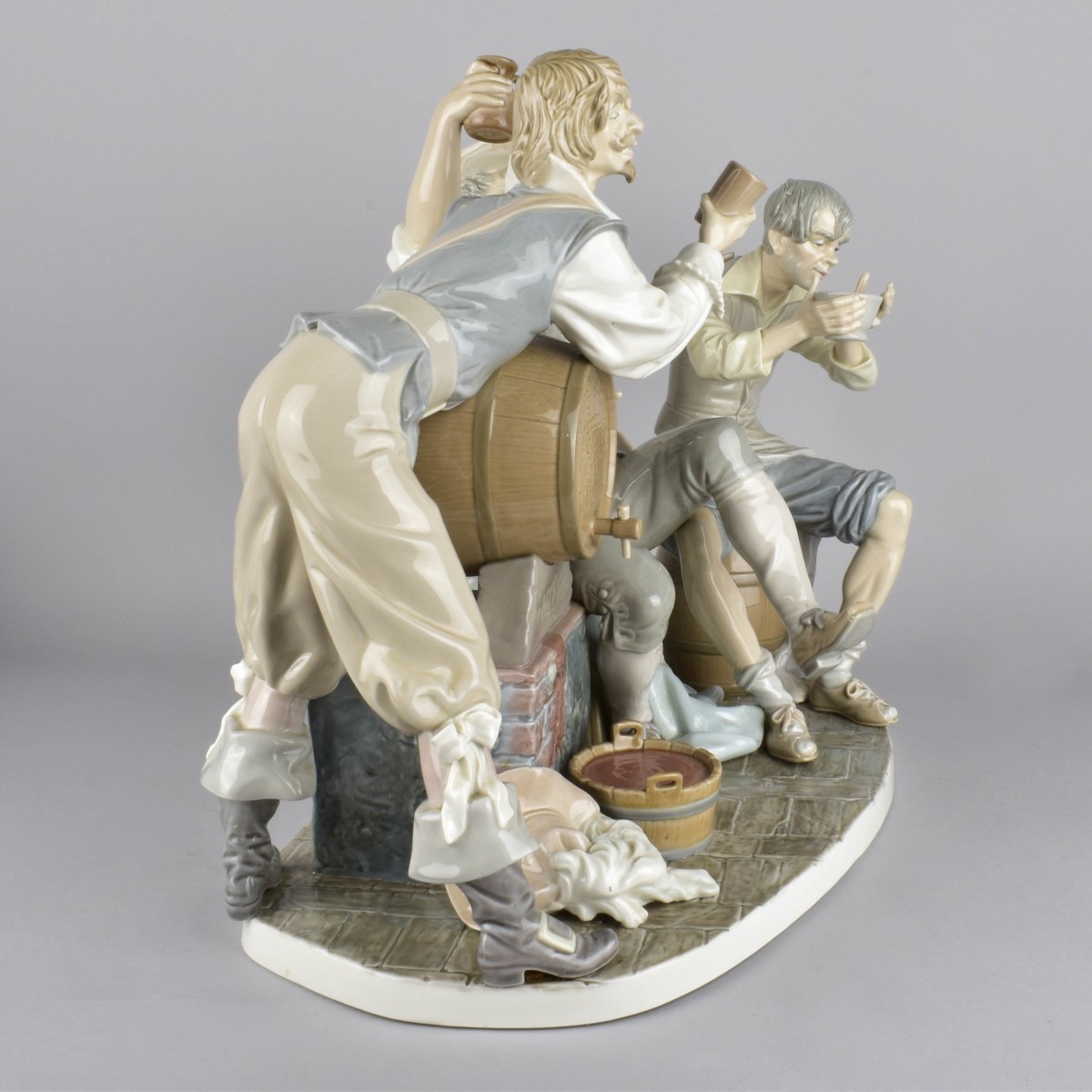 Large Lladro "Tavern Drinkers"