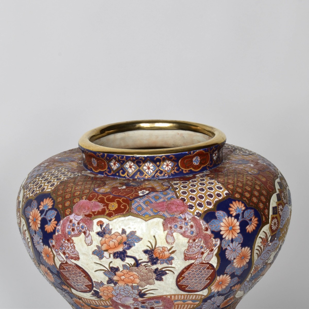 Large Imari Modern Jar on Base