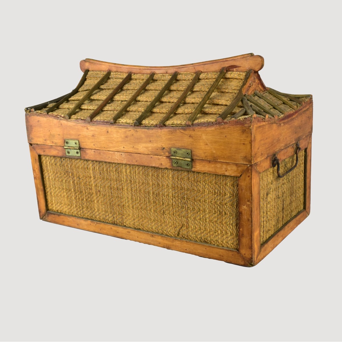 Boho Pagoda Mini Trunk