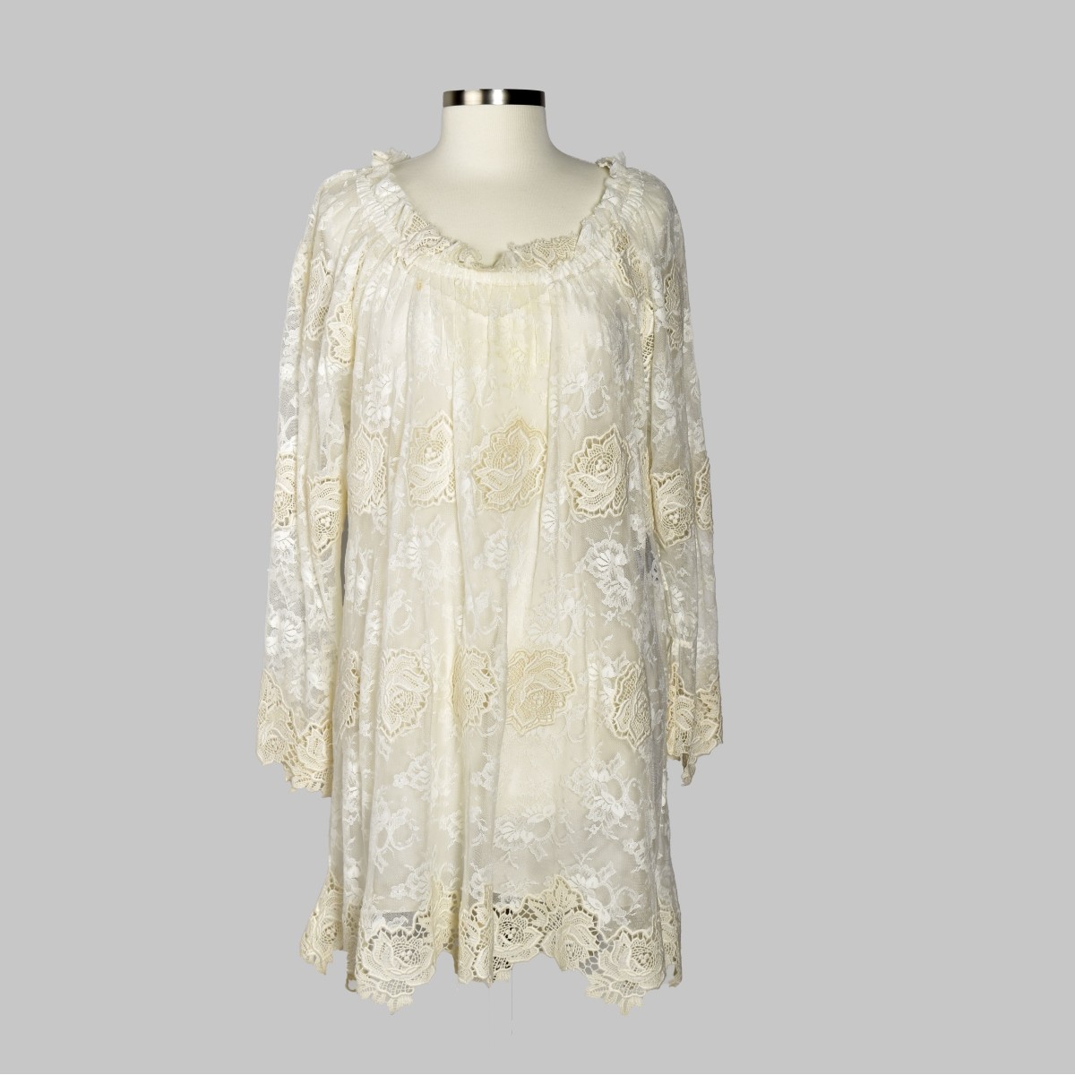 Dolce & Gabbana White Lace Dress