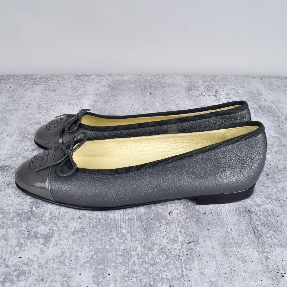 Chanel Double CC Leather Ballet Flats