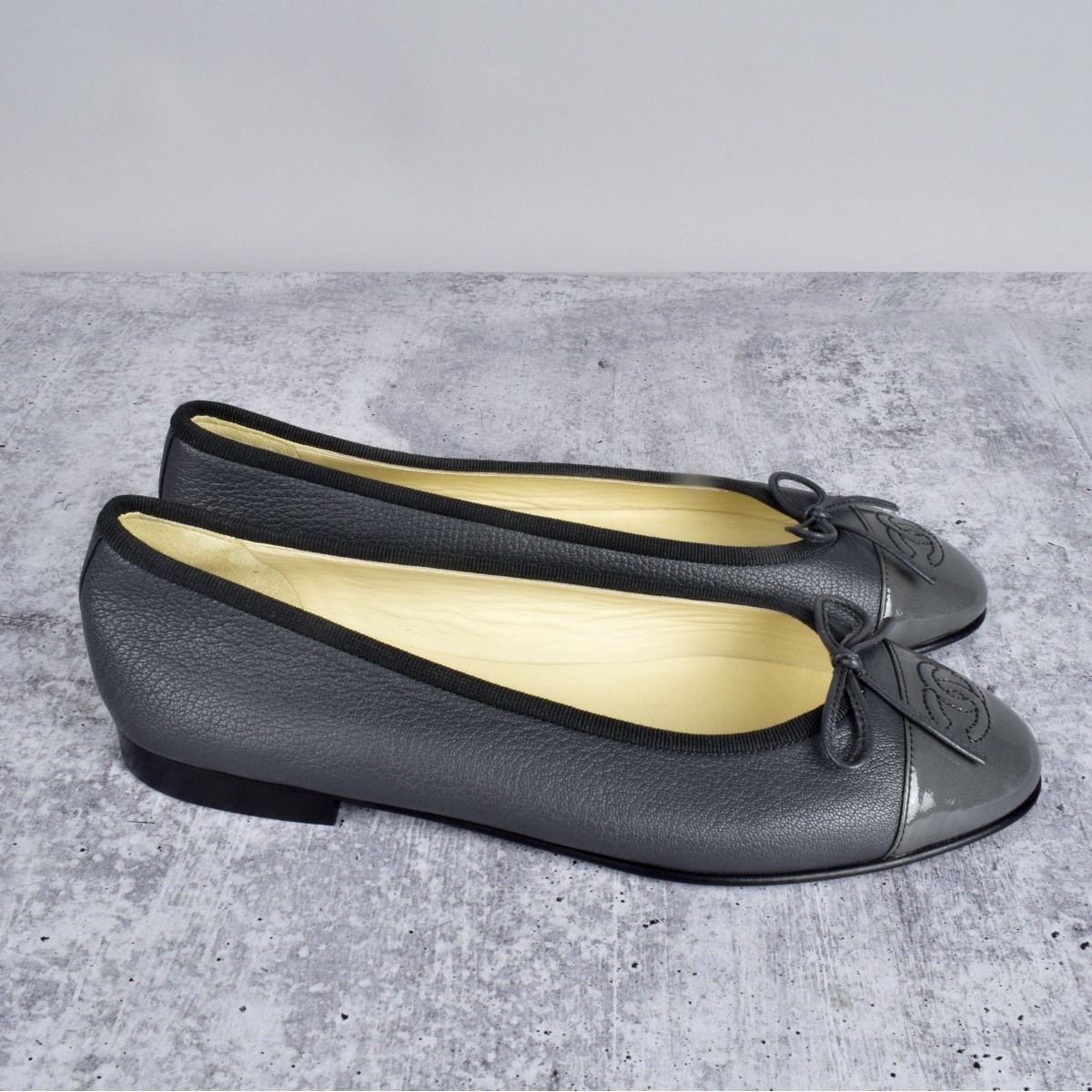 Chanel Double CC Leather Ballet Flats