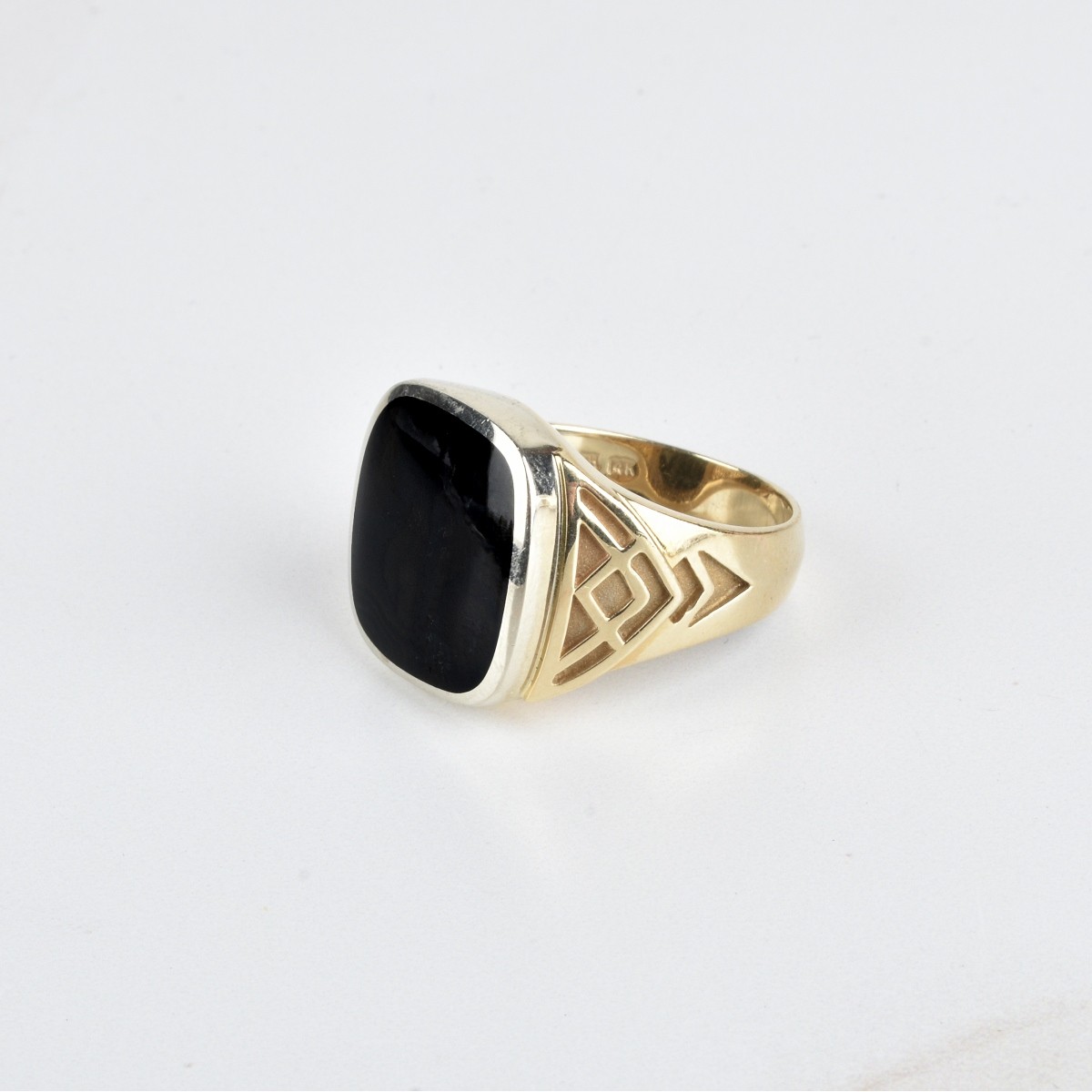 Onyx and 14K Ring