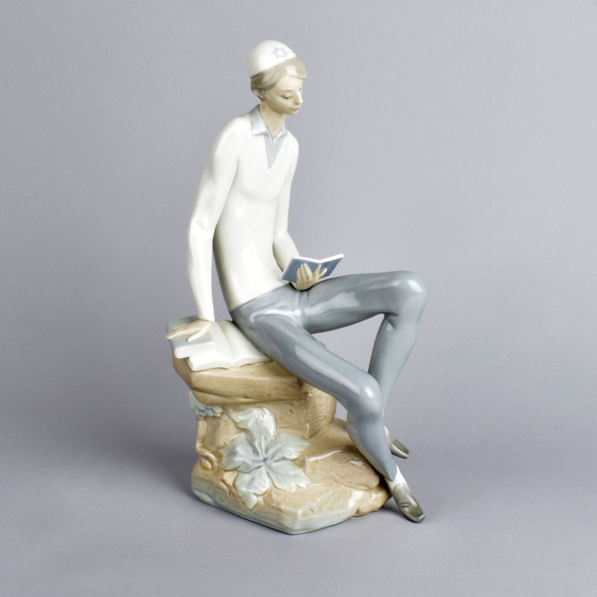 Lladro Porcelain Figurine