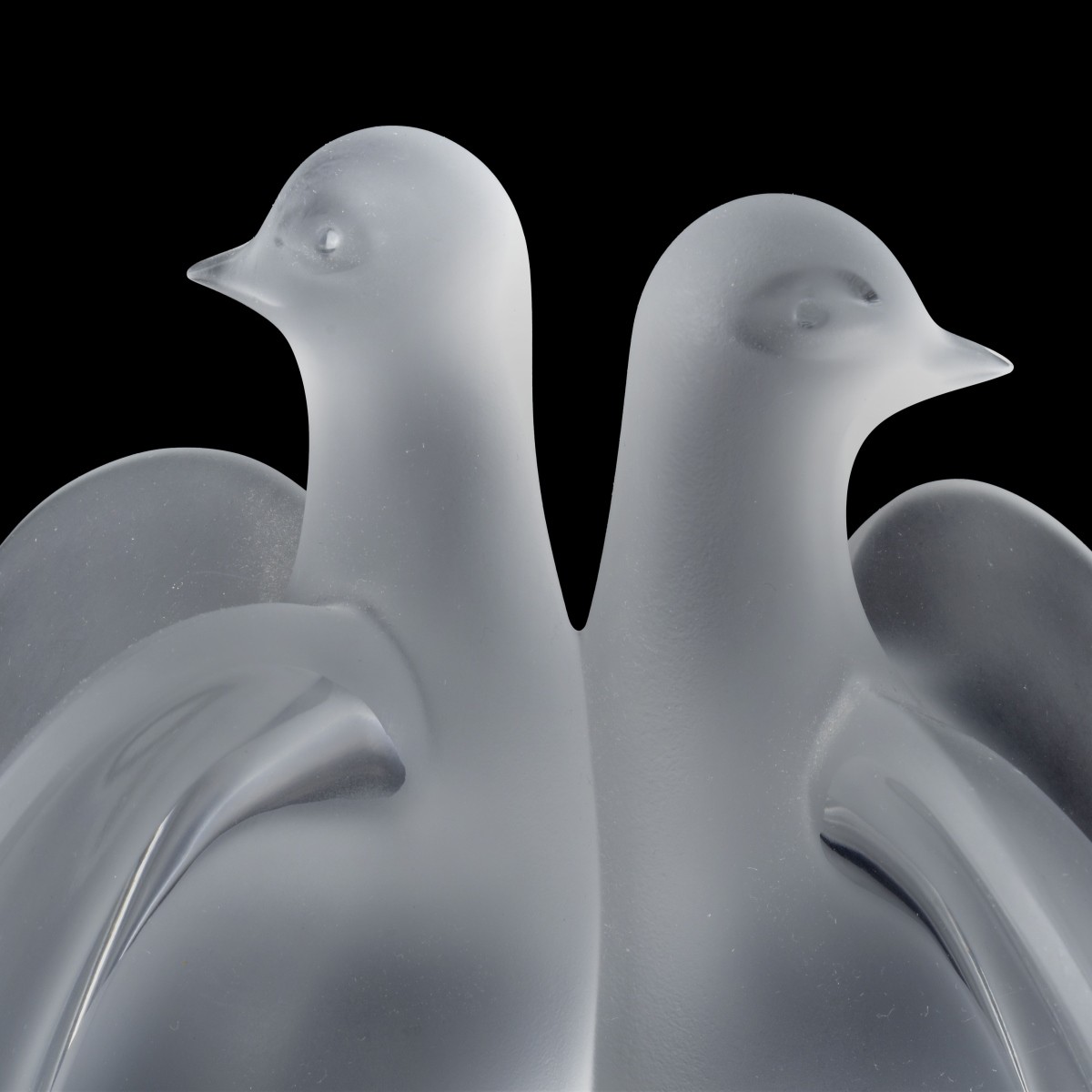 Lalique Crystal Ariane Doves Figurine