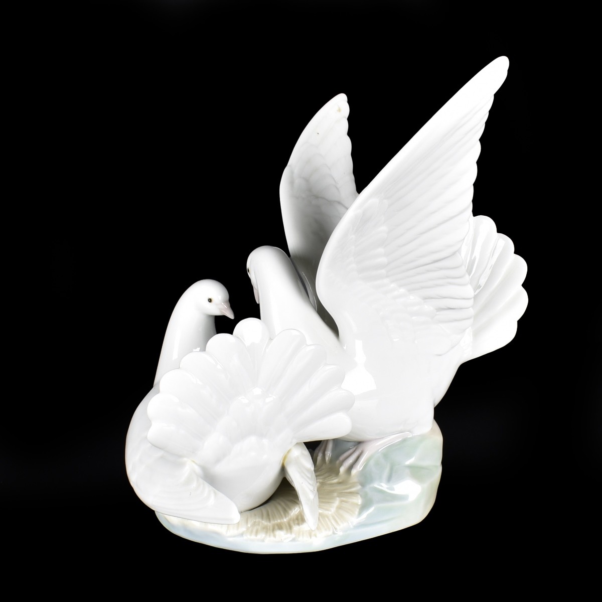 Lladro "Love Nest" Figurine