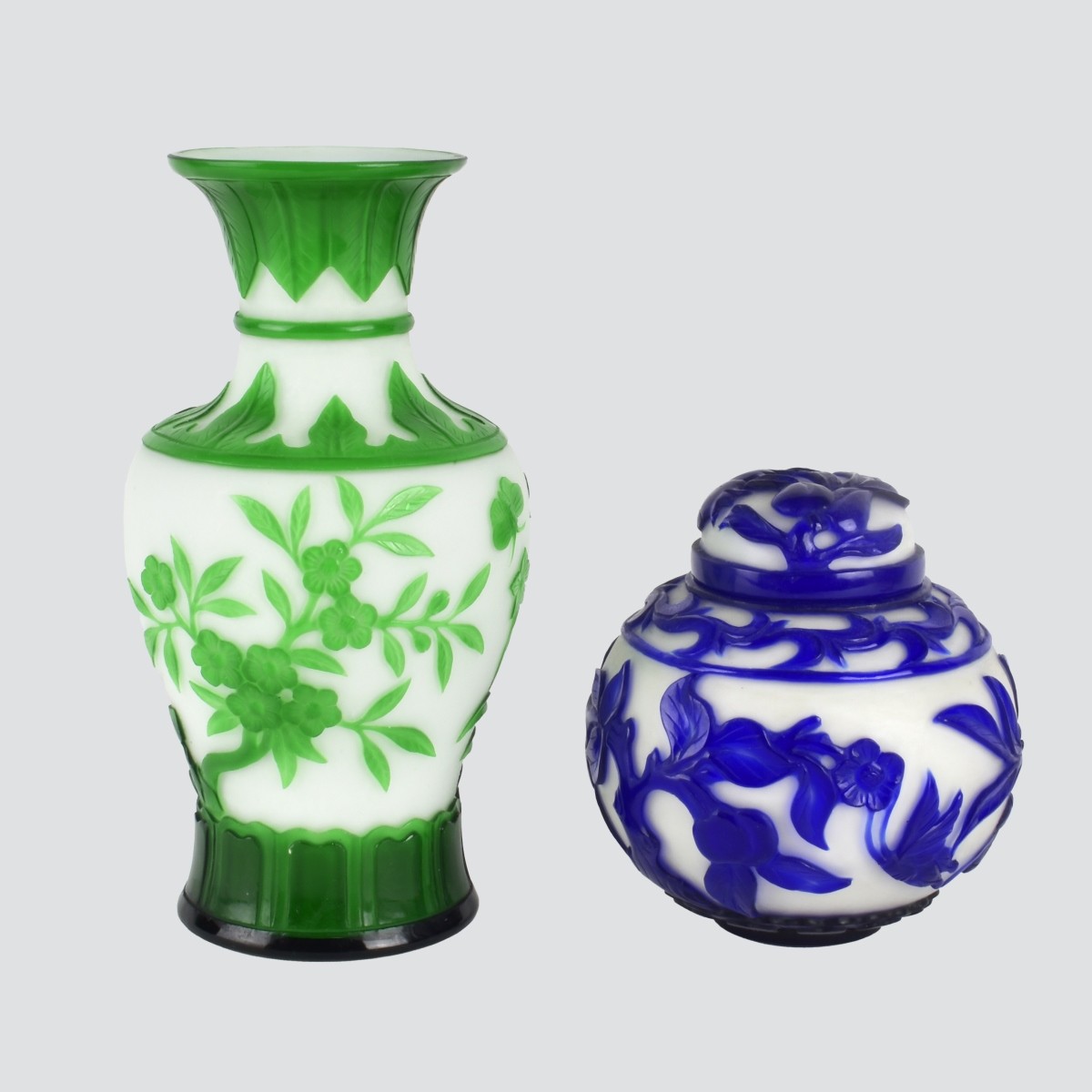Two pcs Chinese Peking Glass