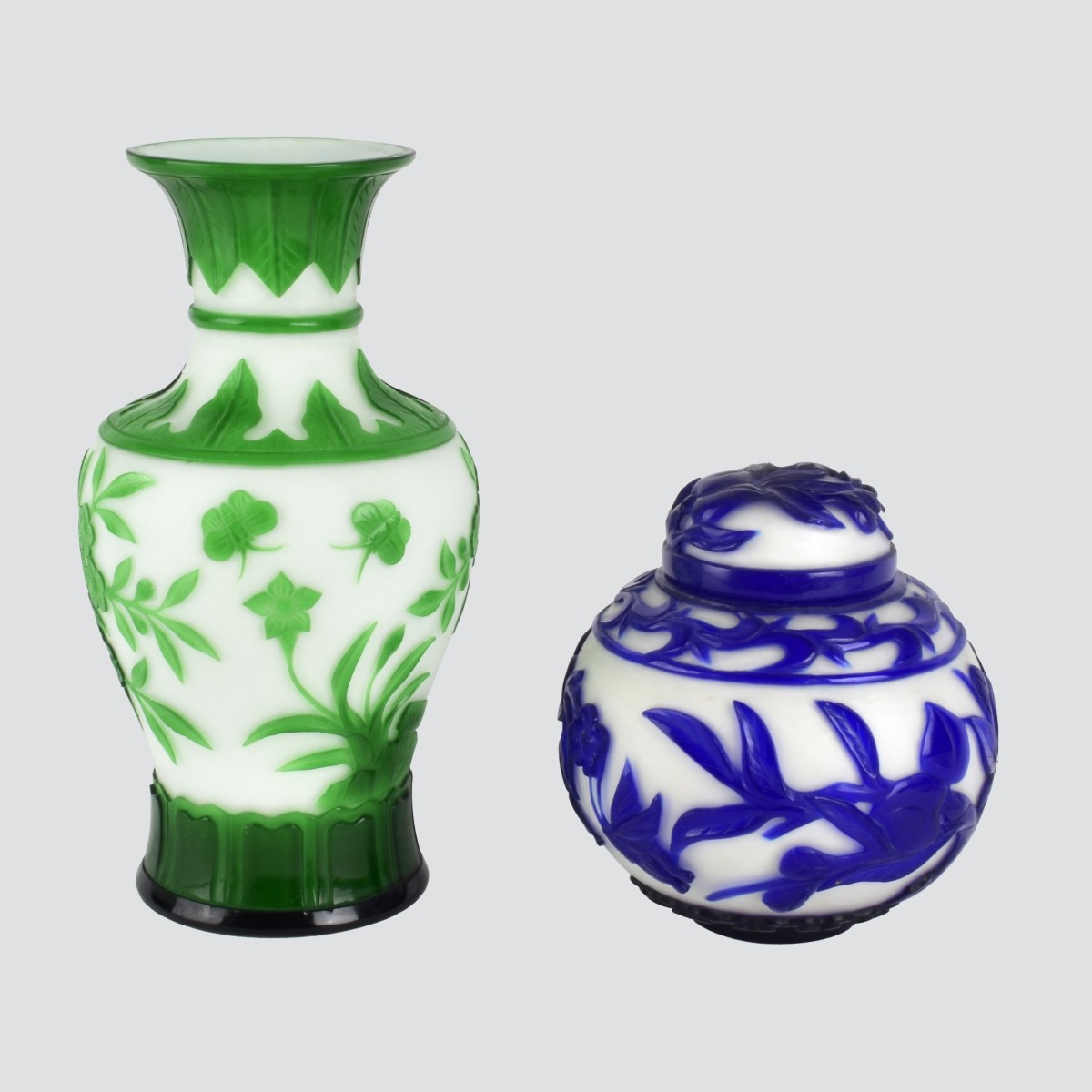 Two pcs Chinese Peking Glass