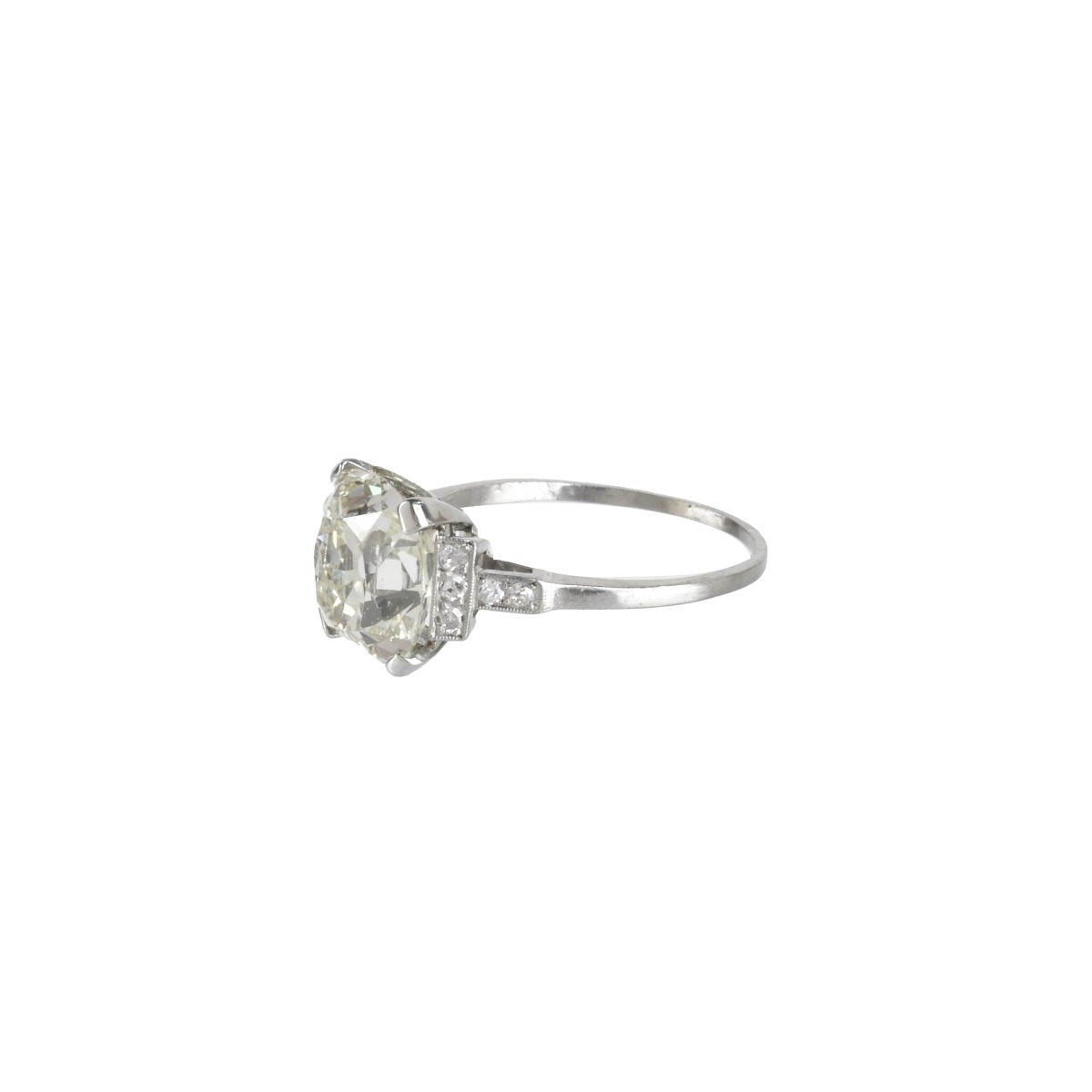 Art Deco Diamond and Platinum Ring