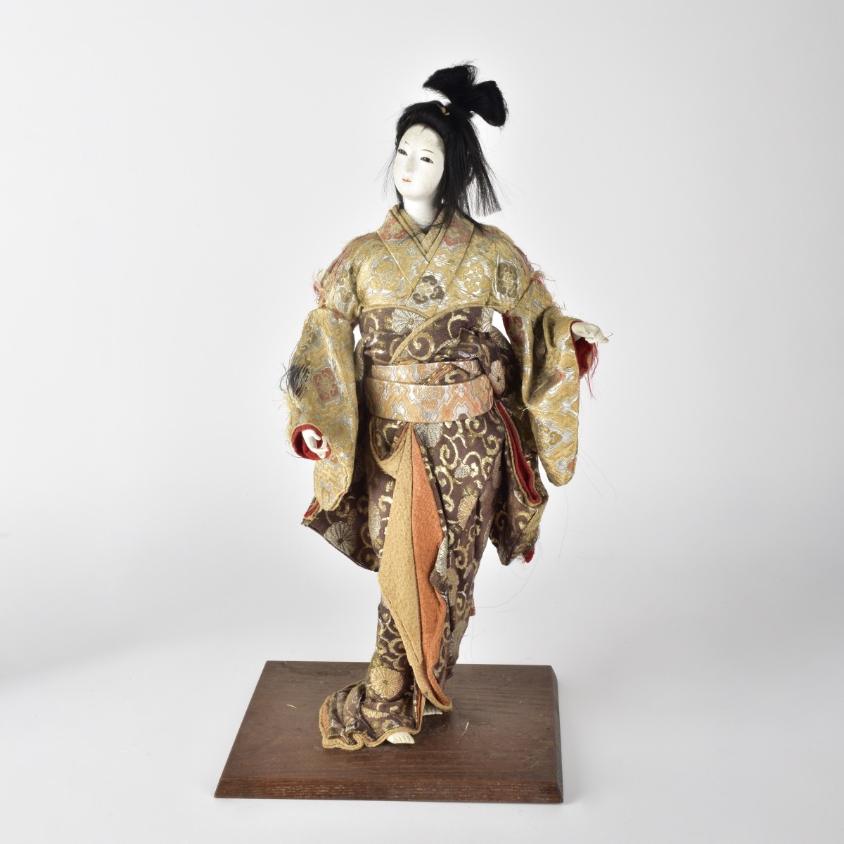 Japanese Geisha Doll