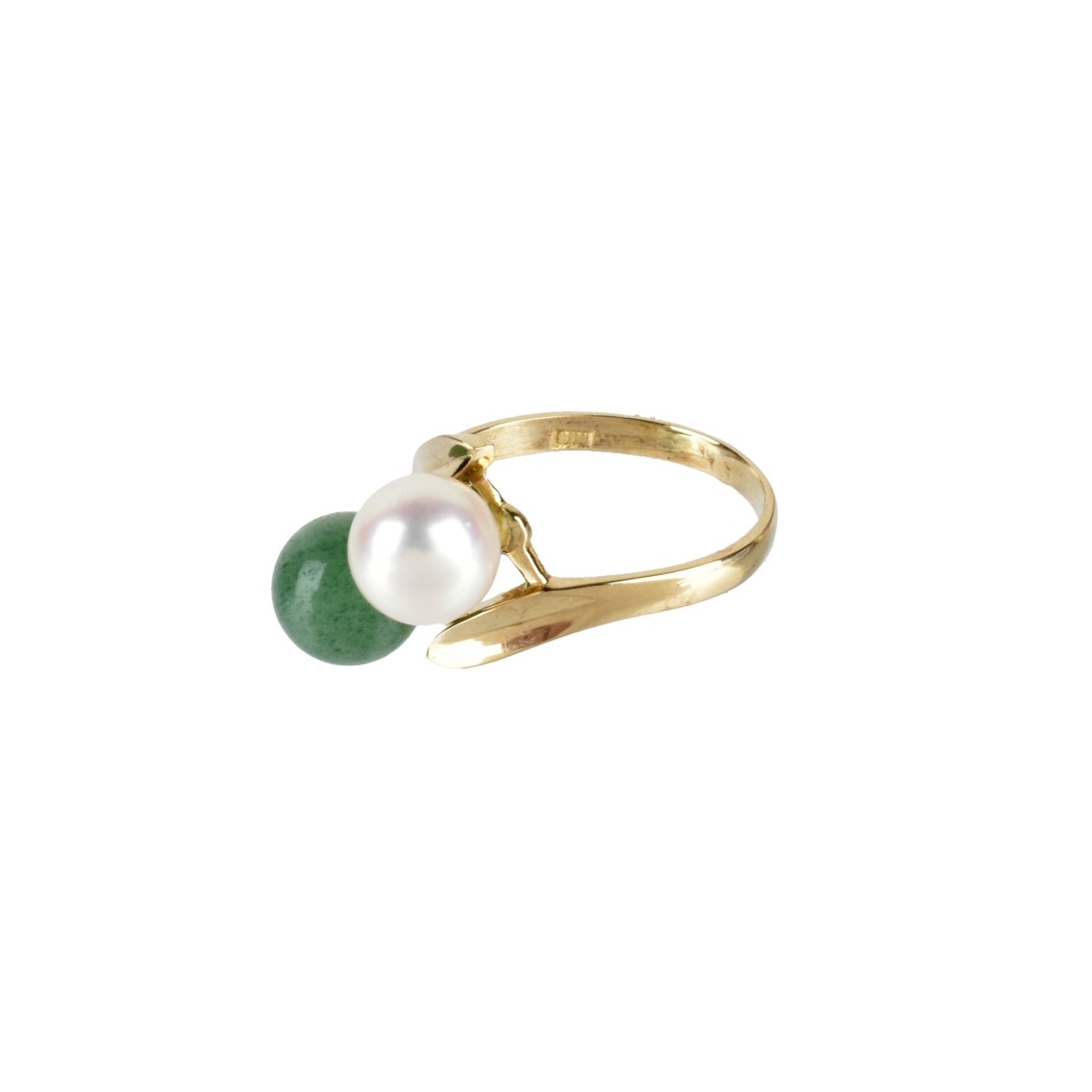 Pearl, Aventurine and 18K Ring