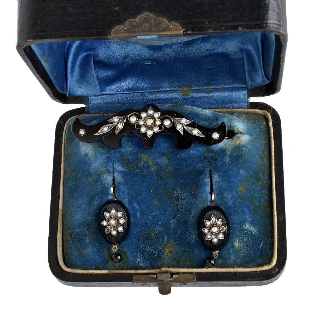 Victorian Mourning Jewelry