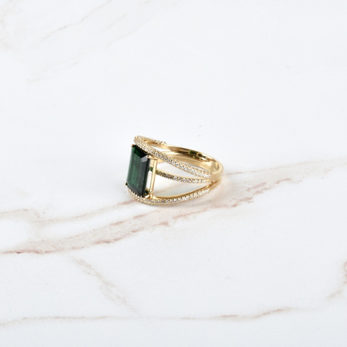 Emerald, Diamond and 18K Ring