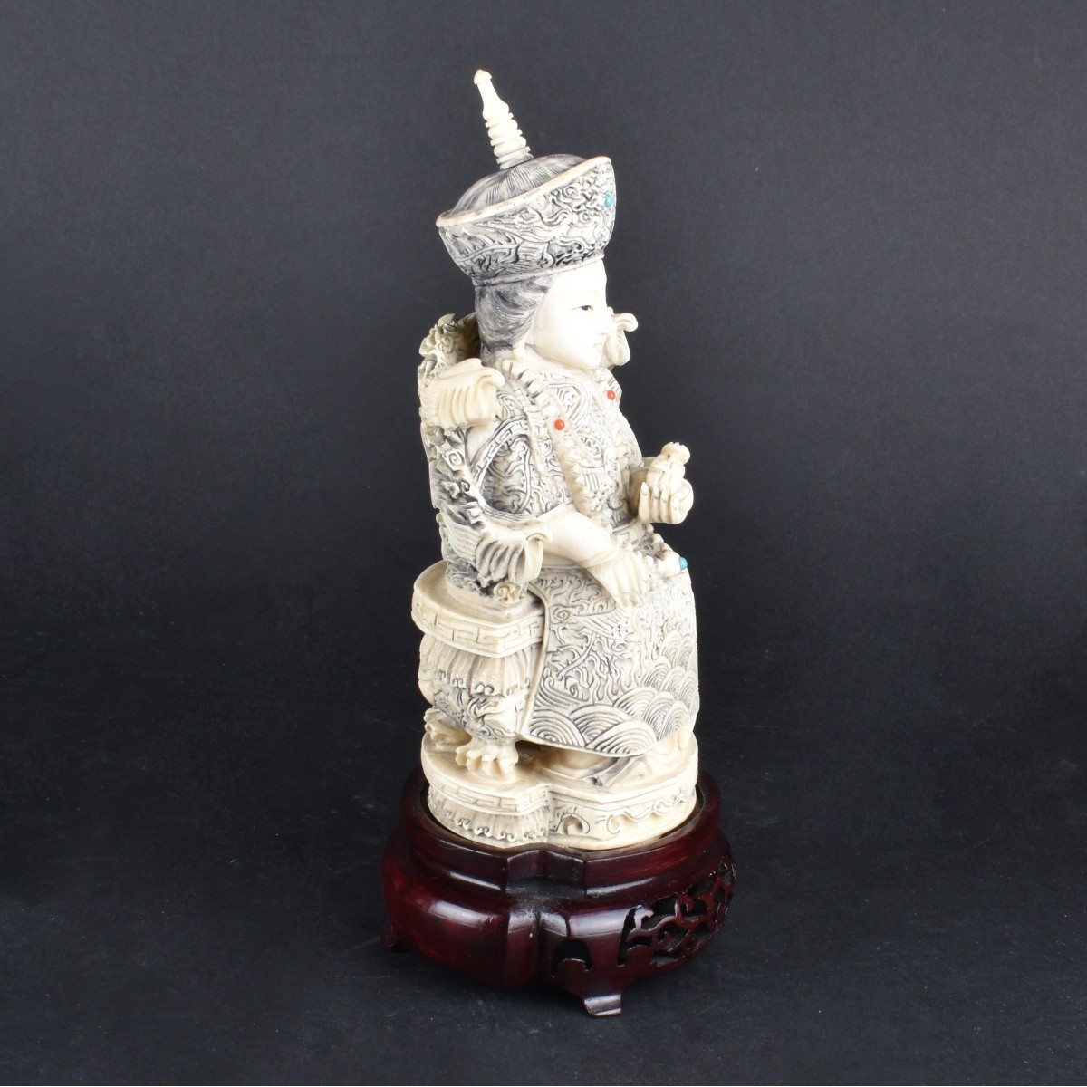 19C Chinese Carved Empress Figurine