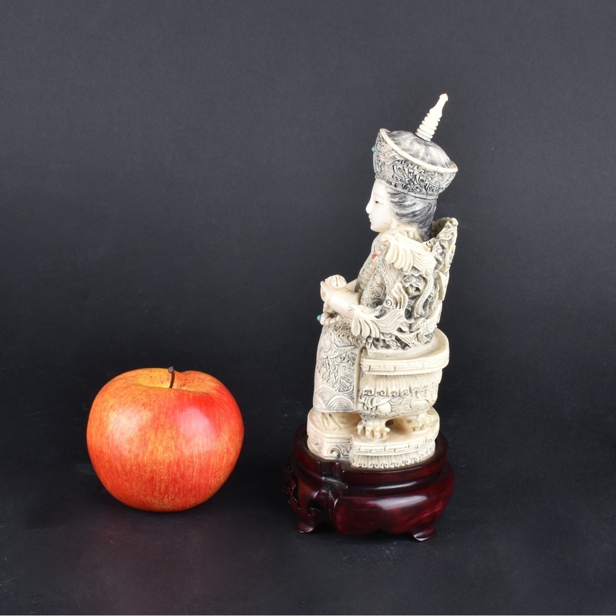 19C Chinese Carved Empress Figurine