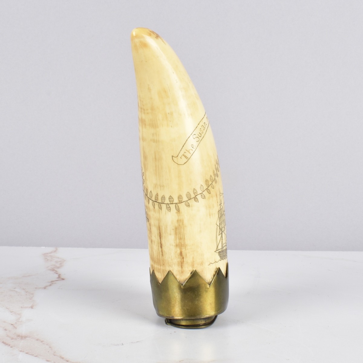 Antique Scrimshaw Whales Tooth