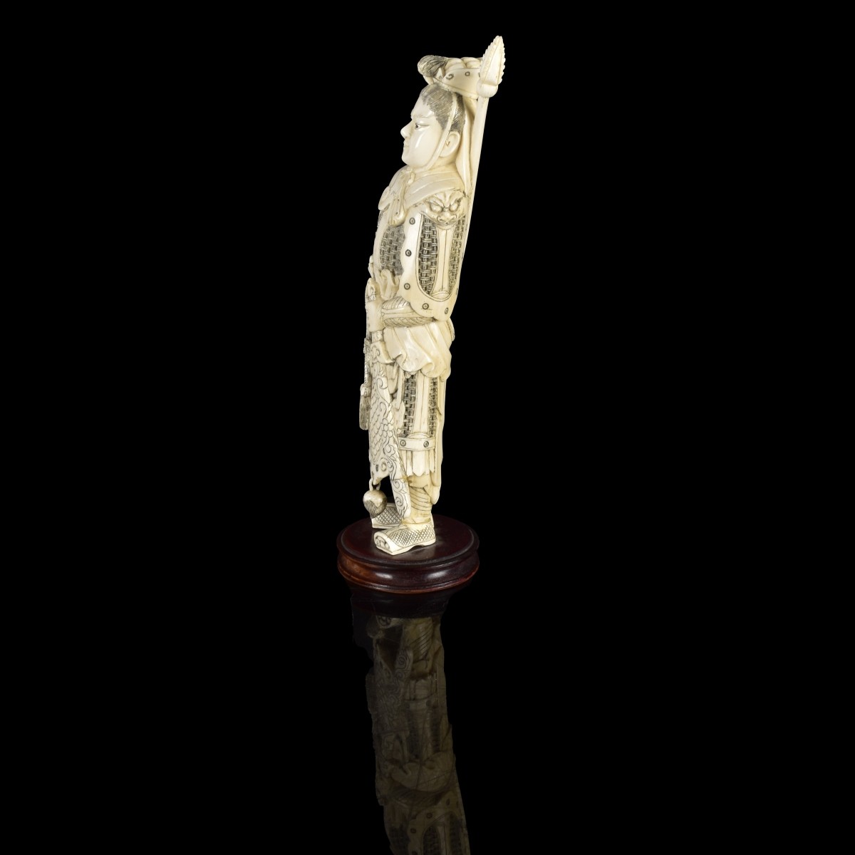 Antique Chinese Carved Figurine