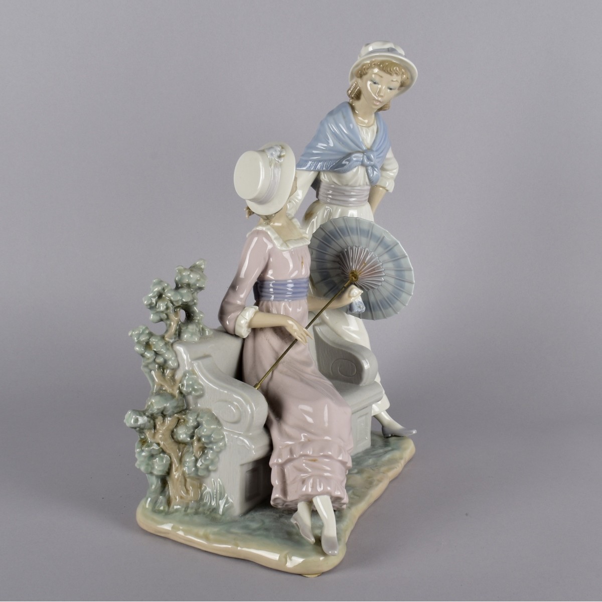Lladro Ladies Talking Porcelain Figurine