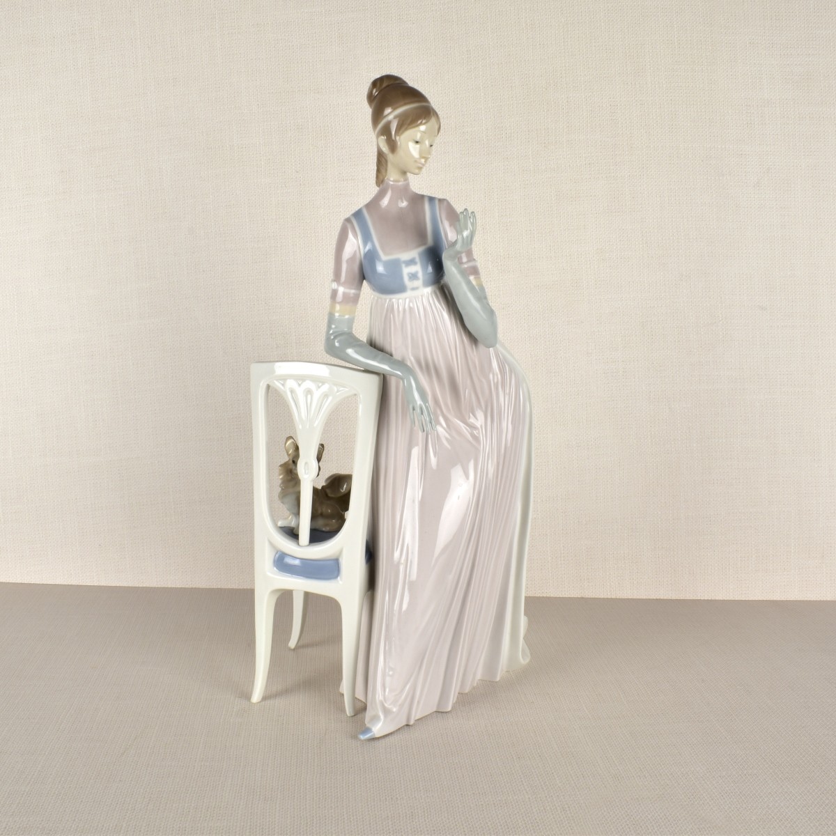 Large Lladro Porcelain Figurine