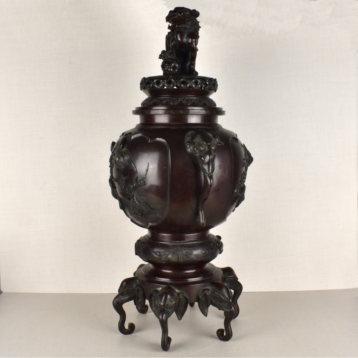Japanese Meiji Bronze Urn