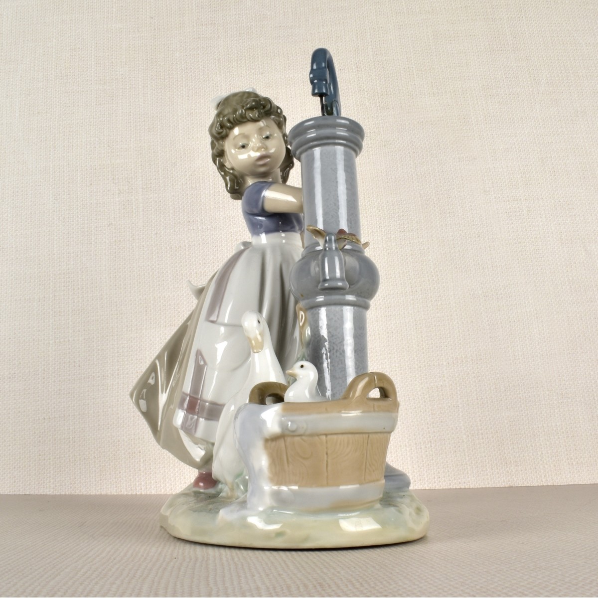 Lladro Porcelain Figurine