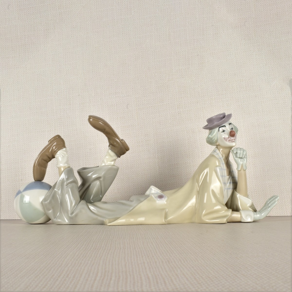 Lladro Figurine of a Clown with a Ball