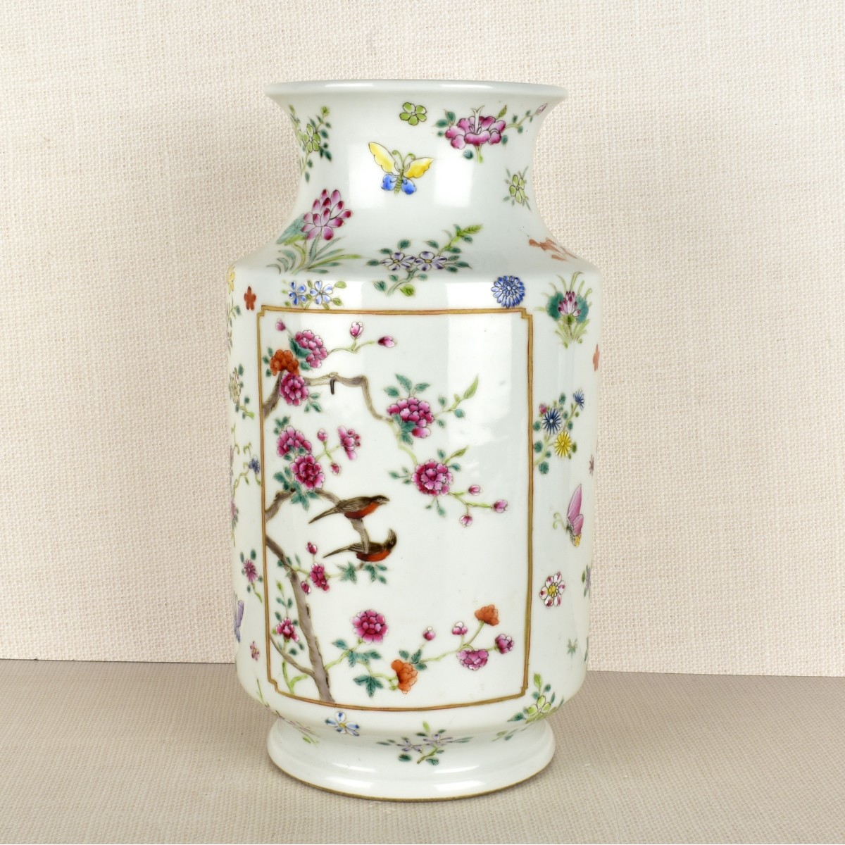Chinese Porcelain Vase